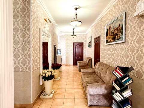 коммерческая по адресу 50-річчя УПА ул., 14