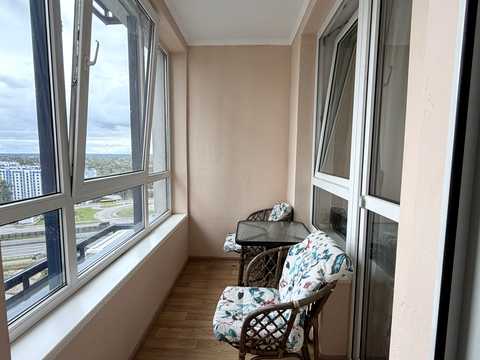 квартира за адресою Зарічна вул., 1-В