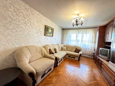 квартира за адресою Ревуцького вул., 20