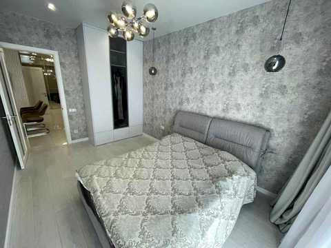 квартира за адресою Пилипа Орлика вул. (Паризької Комуни), 26