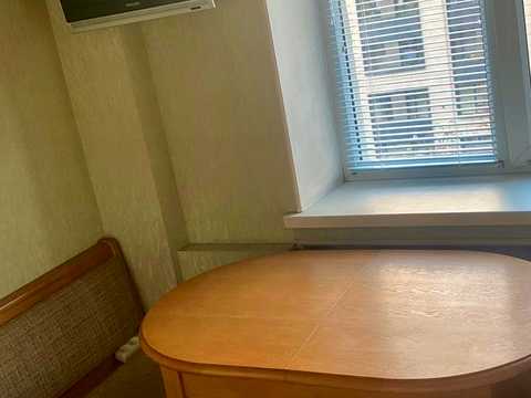 квартира за адресою Олени Теліги вул., 11