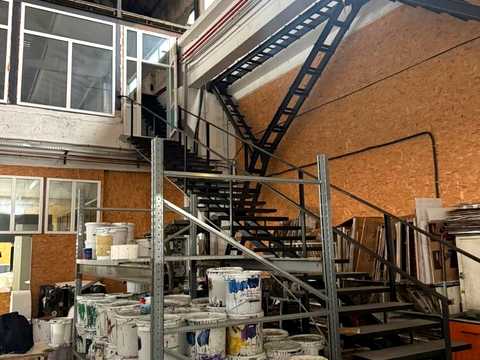 комерційна за адресою Барона Штейнгеля, 3а
