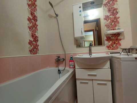 квартира по адресу Академика Сахарова ул., 42