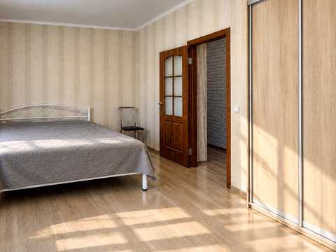 квартира по адресу Бориса Гмыри ул., 12-Б