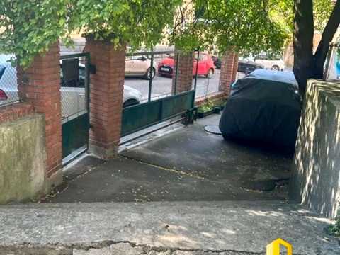 квартира за адресою Академіка Філарета Колесси вул. (), 17