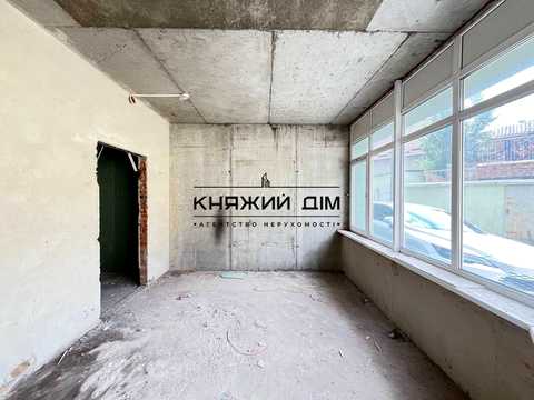 коммерческая по адресу Науки просп., 80-А/73