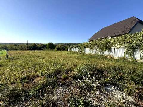 ділянка за адресою Головна