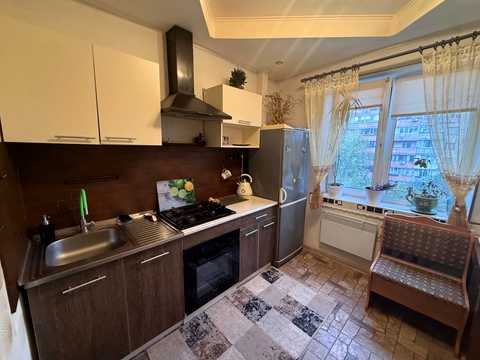 квартира по адресу Чистяковская ул., 7