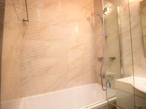 квартира за адресою Рея Бредбері вул., 2
