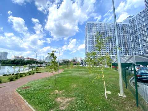 квартира за адресою Ревуцького вул., 40-В
