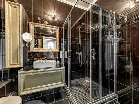 квартира за адресою Болсуновська вул. (Сергія Струтинського), 2