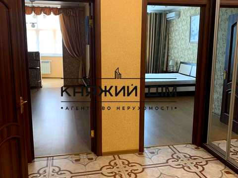 квартира по адресу Драгоманова ул., 40-Ж