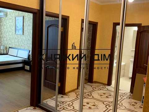 квартира по адресу Драгоманова ул., 40-Ж