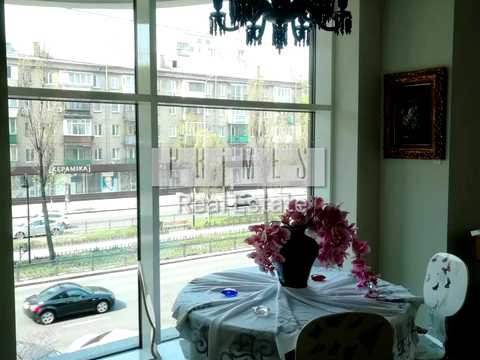 коммерческая по адресу Леси Украинки бульв., 7-Б