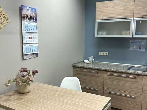 коммерческая по адресу Глубочицкая ул., 40