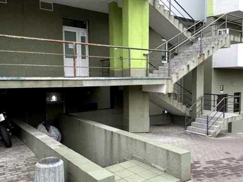 комерційна за адресою Михайла Донця вул., 2-А