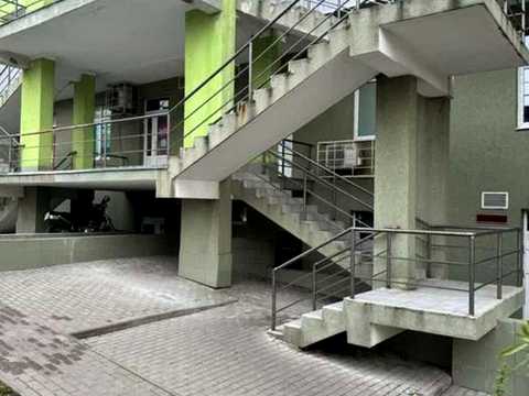 комерційна за адресою Михайла Донця вул., 2-А