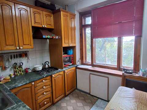 квартира за адресою Сталеварів вул., 3
