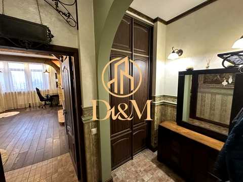 квартира за адресою Дмитрівська вул., 80