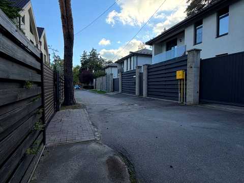 участок по адресу Революції Гідності ул. (Революції)