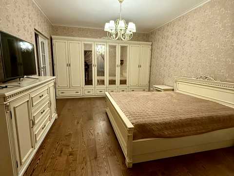квартира по адресу Миколы Бажана просп., 26