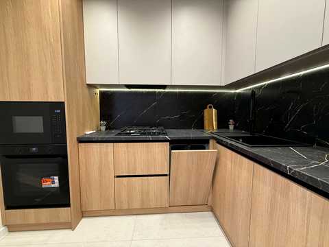 квартира за адресою Височана вул., 18 к14