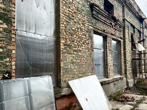 коммерческая по адресу Деревоотделочный пер., 3