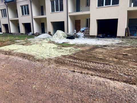 дом по адресу Небесної Сотні