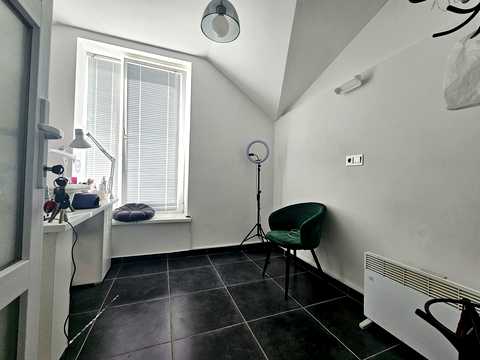 коммерческая по адресу Независимости пл., 21г