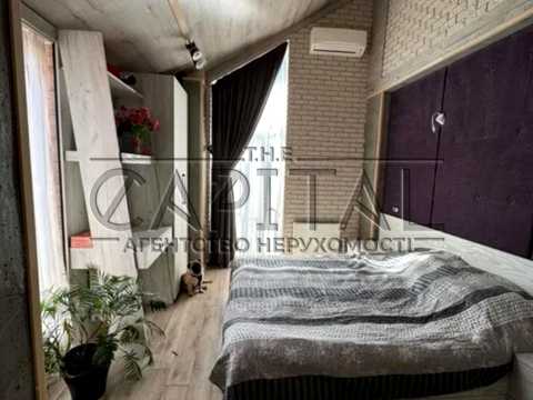 квартира за адресою Регенераторна вул., 4 к15