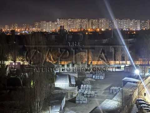 квартира за адресою Регенераторна вул., 4 к15