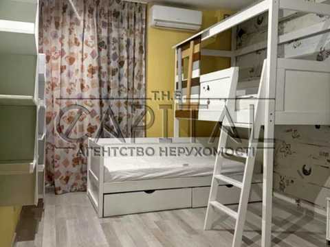 квартира за адресою Регенераторна вул., 4 к15