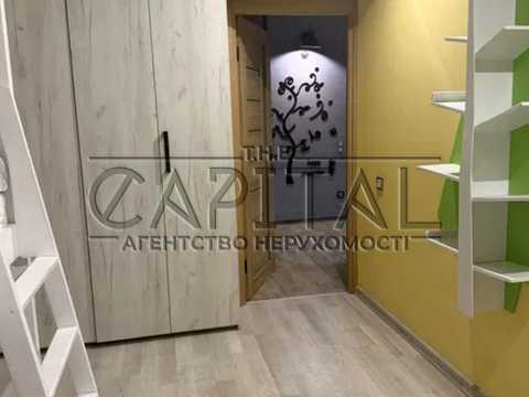 квартира за адресою Регенераторна вул., 4 к15