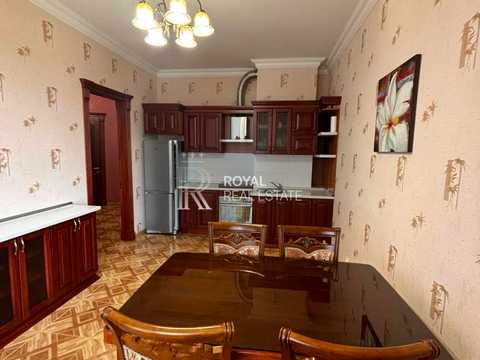 квартира за адресою Антоновича вул. (Горького), 72