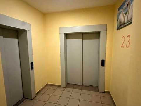 квартира по адресу Драгоманова ул., 6/1