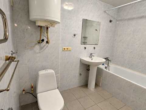 квартира за адресою Незалежності вул. (Армійська), 10