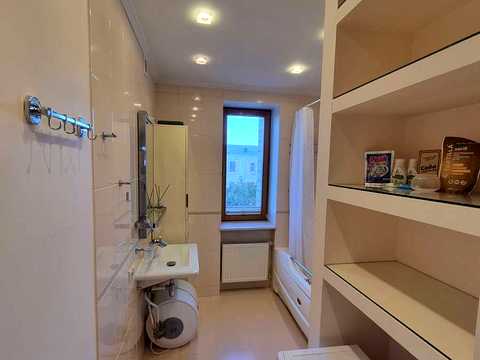 квартира за адресою Бульварно-Кудрявська вул. (Воровського), 7-Б