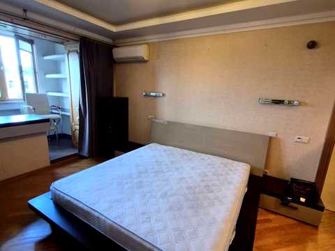 квартира за адресою Бульварно-Кудрявська вул. (Воровського), 7-Б