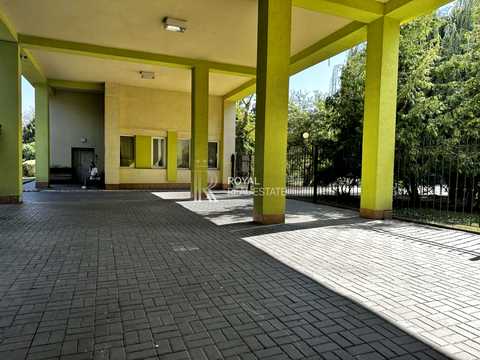 коммерческая по адресу Байди-Вишневецького ул. (Осиповського), 1