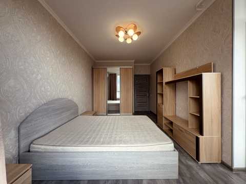 квартира по адресу Олександра Олеся ул., 2-В