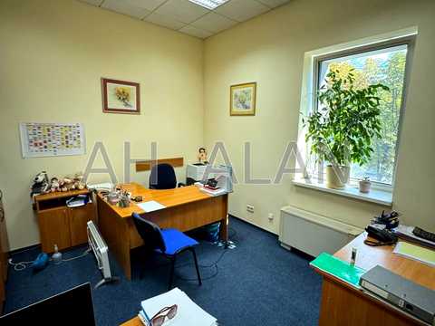 коммерческая по адресу Дегтяревская ул., 62