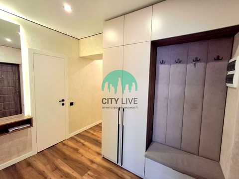 квартира за адресою Височана вул., 18 к17