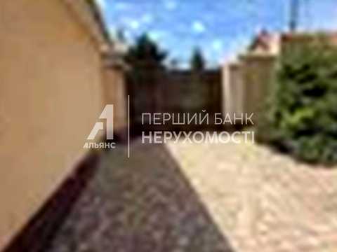 будинок за адресою с. Бурлача Балка, Північний, 1