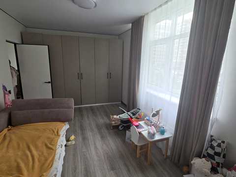 квартира по адресу Олександра Олеся ул., 7