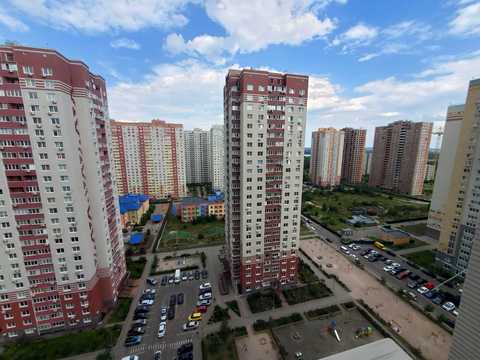квартира по адресу Софии Русовой ул., 3