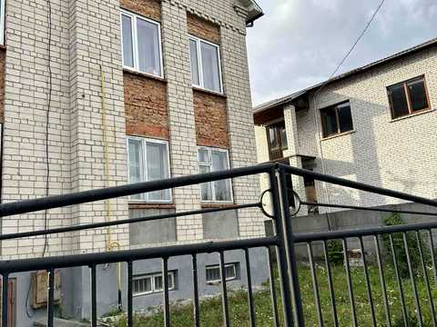 дом по адресу Грушевського
