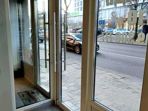 комерційна за адресою Кульпарківська вул., 59