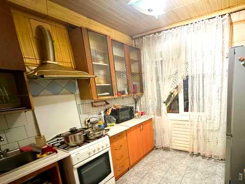 квартира за адресою Академіка Булаховського вул., 36