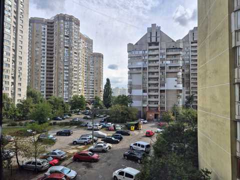 квартира по адресу Драгоманова ул., 23