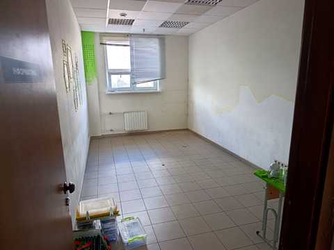 коммерческая по адресу Миколы Бажана просп., 14а